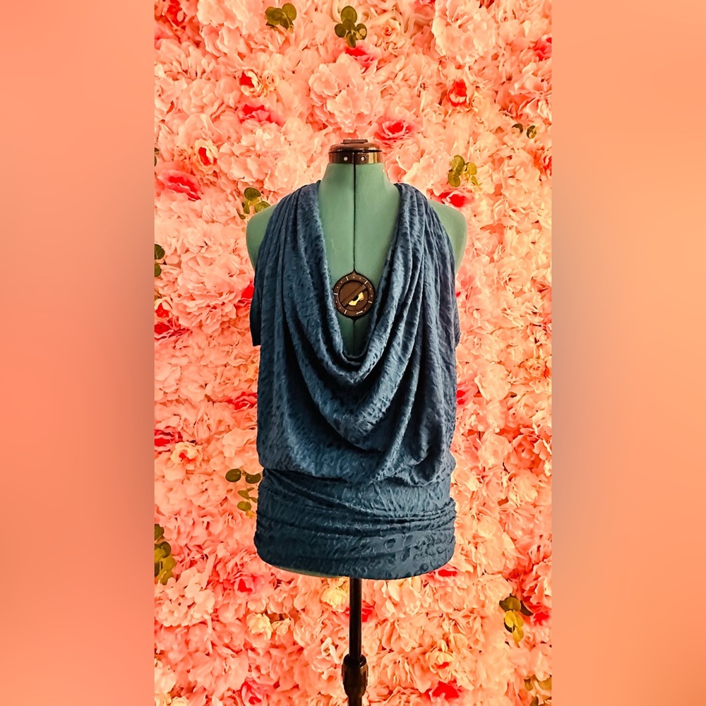 🔥🌸Buy 3 items for $60🌸🔥 Front neck cowl fitted ruched dress